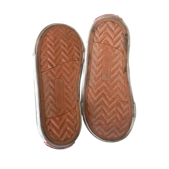 Peanuts Low Top Kids Canvas Shoes Pink Girls Size 8 Excellent User Condition EU - Picture 4 of 5